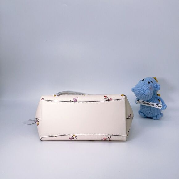 Coach CW392 Zip Top Shoulder Bag With Heart Bouquet Print Crossbody Double Strap - Picture 4 of 10